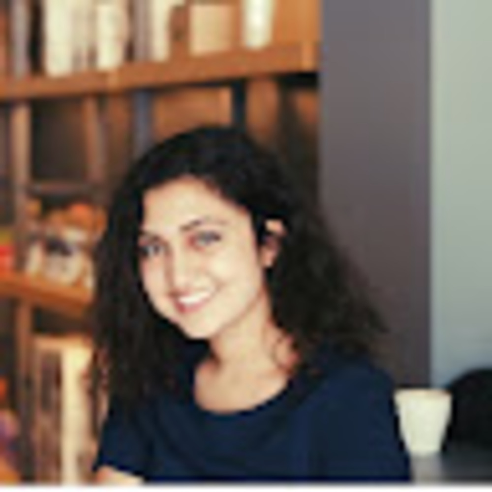 Meet your Posher, Stephanie